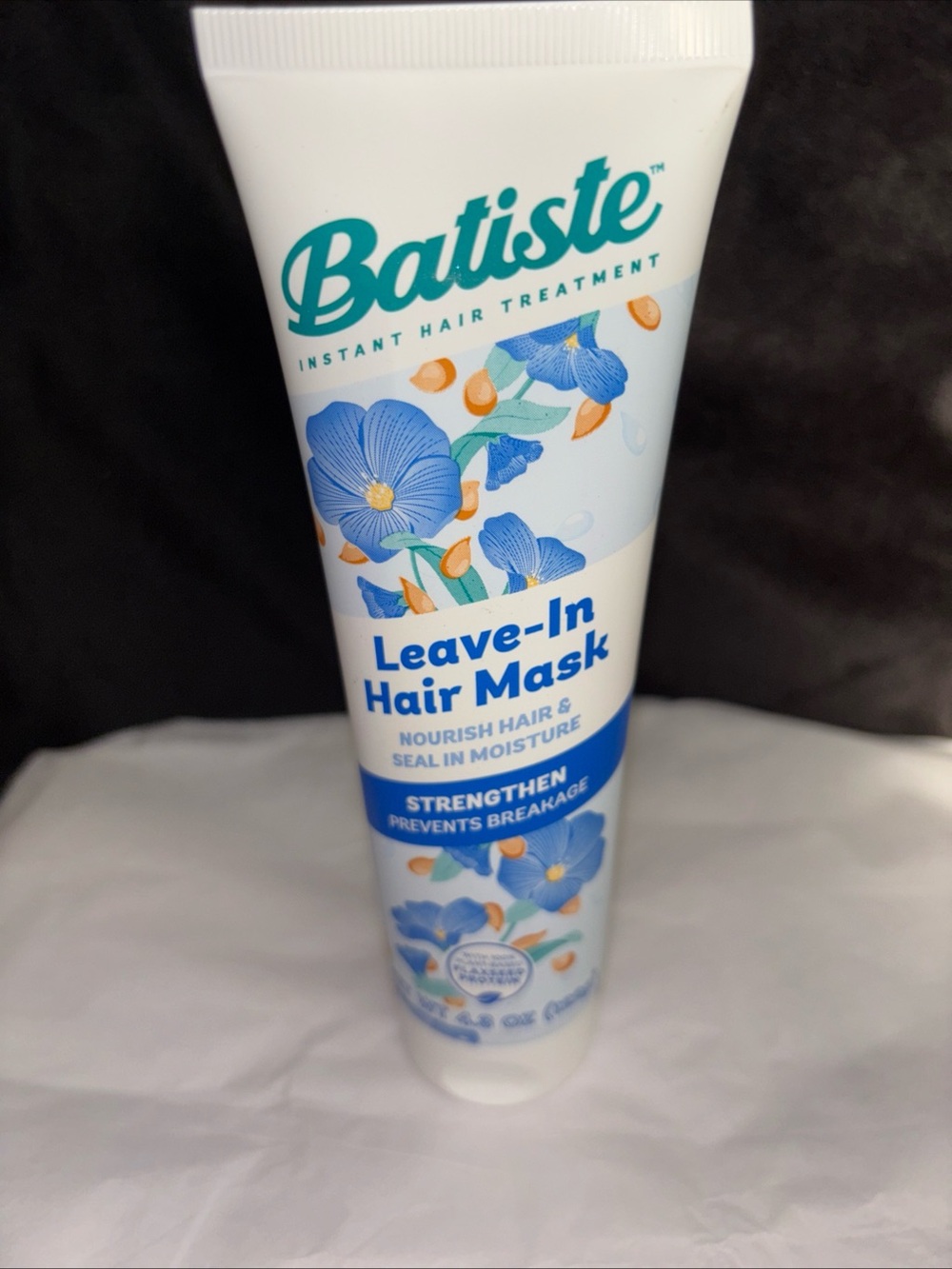 Batiste Blue Leave-In Hair Mask for Strengthening & Moisture